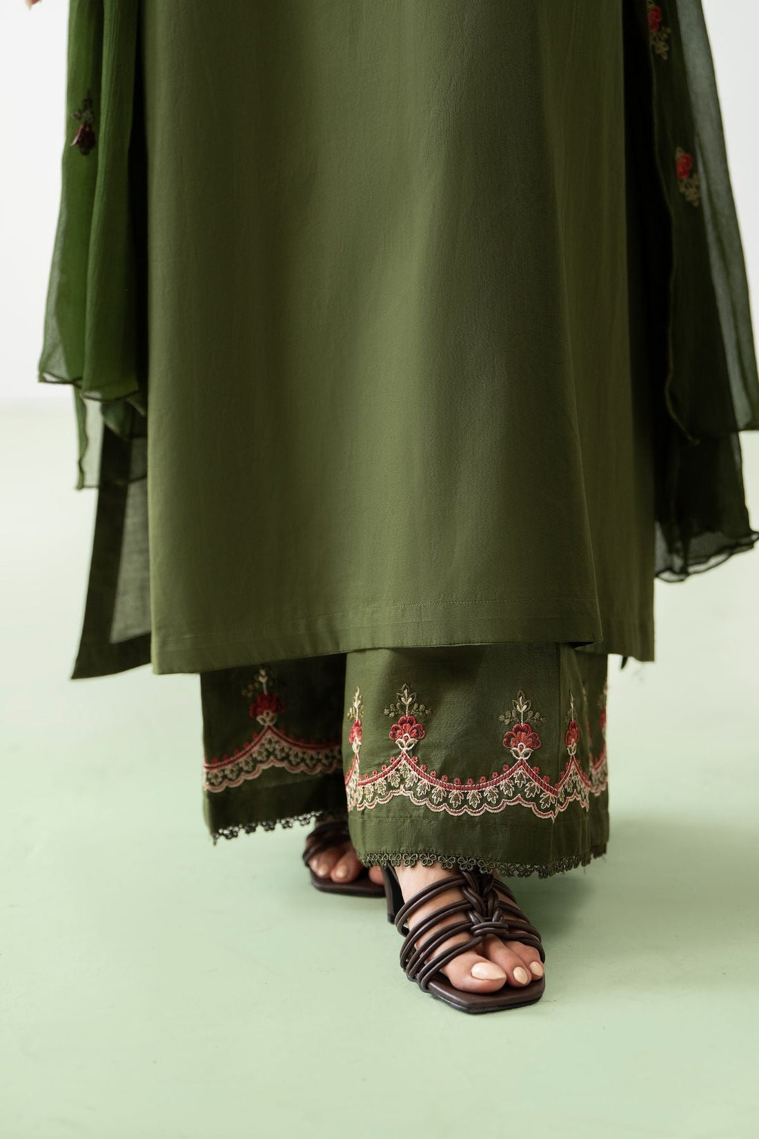 Lawn Cotton Fabric 3-Piece Stitched Sui
