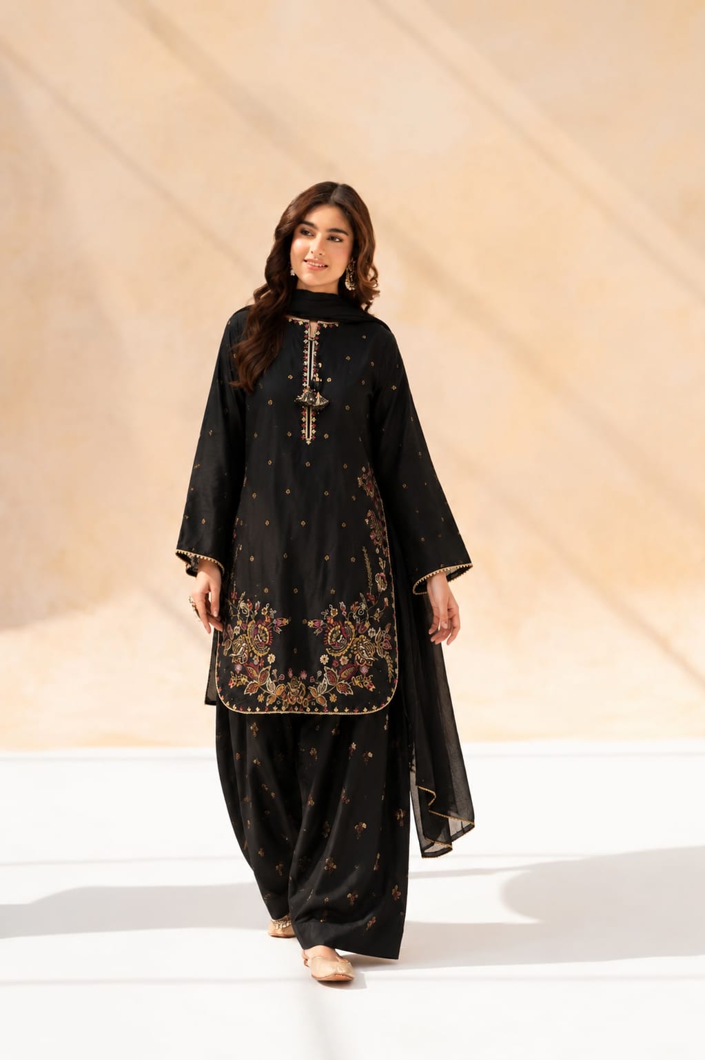 Raatrani 3-Piece Farshi Shalwar Set